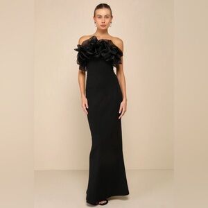 Lulu's Black Off-Shoulder Floral Ruffle Maxi Dress